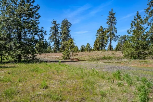 $340,000 | 20122 West Johnson Lane, Nine Mile Falls, WA 99026