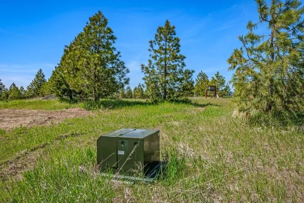 $340,000 | 20122 West Johnson Lane, Nine Mile Falls, WA 99026