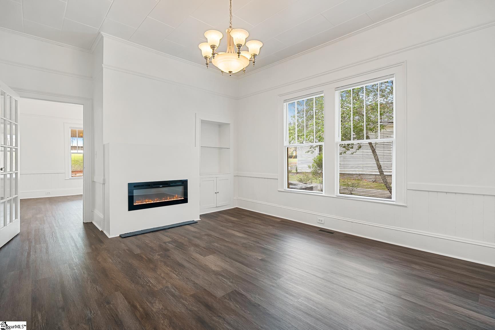 413 West Market Street Anderson, SC 29624 - Photo 12 of 38