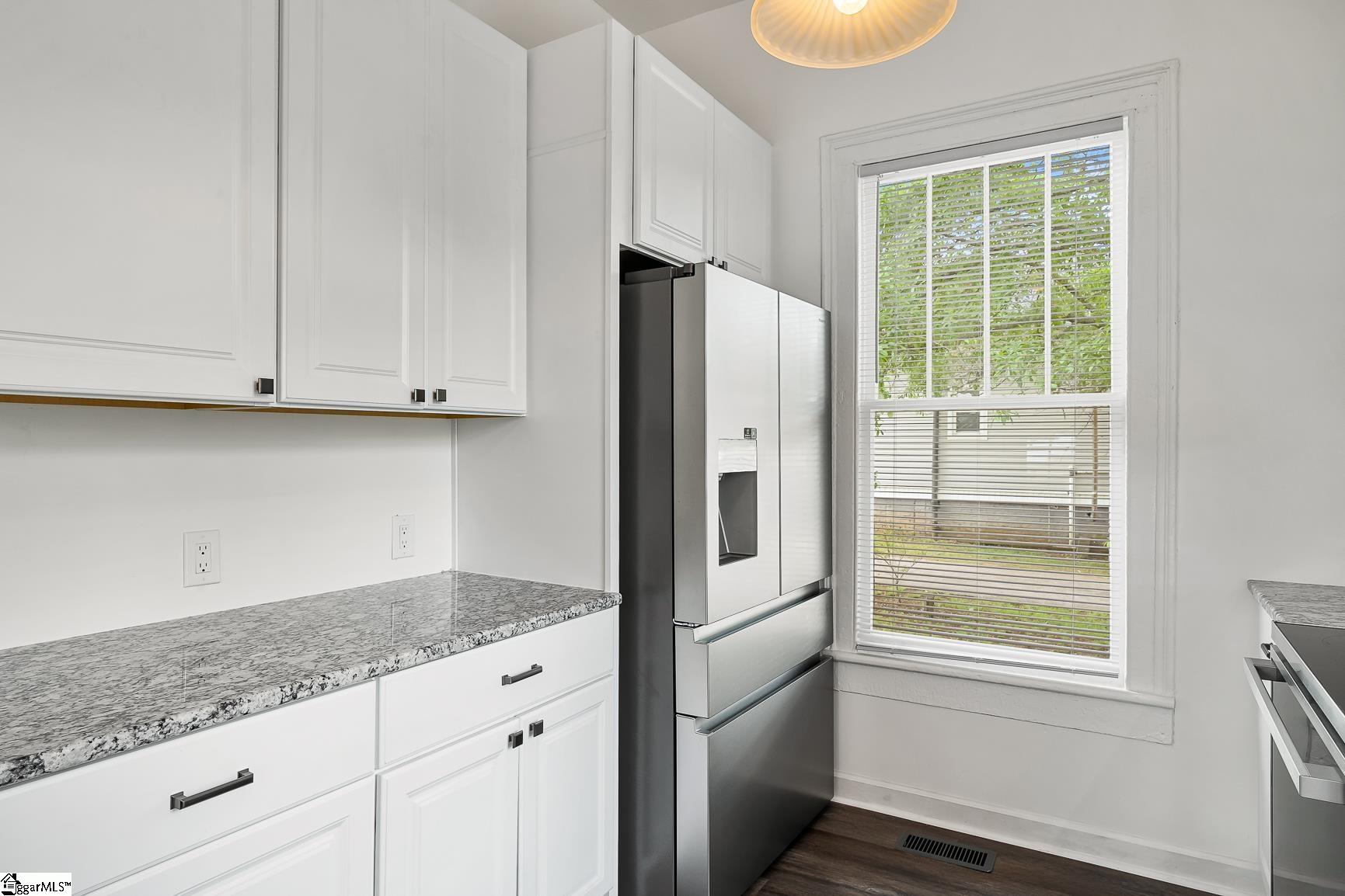 413 West Market Street Anderson, SC 29624 - Photo 17 of 38