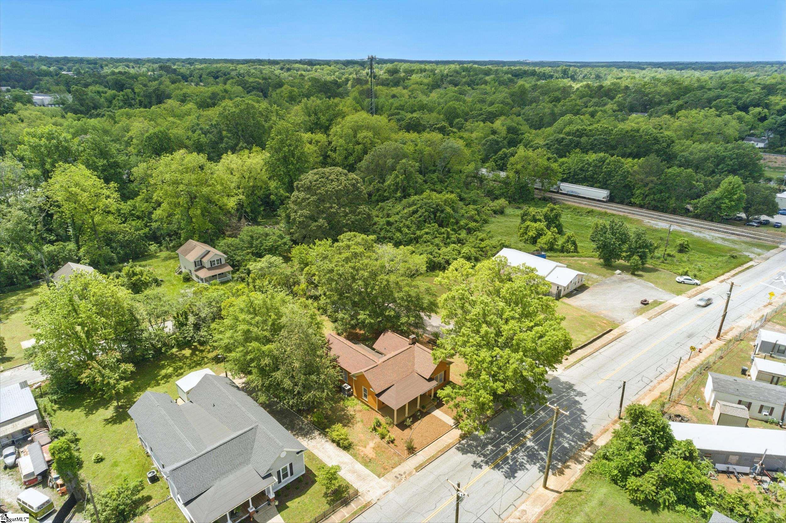 413 West Market Street Anderson, SC 29624 - Photo 35 of 38