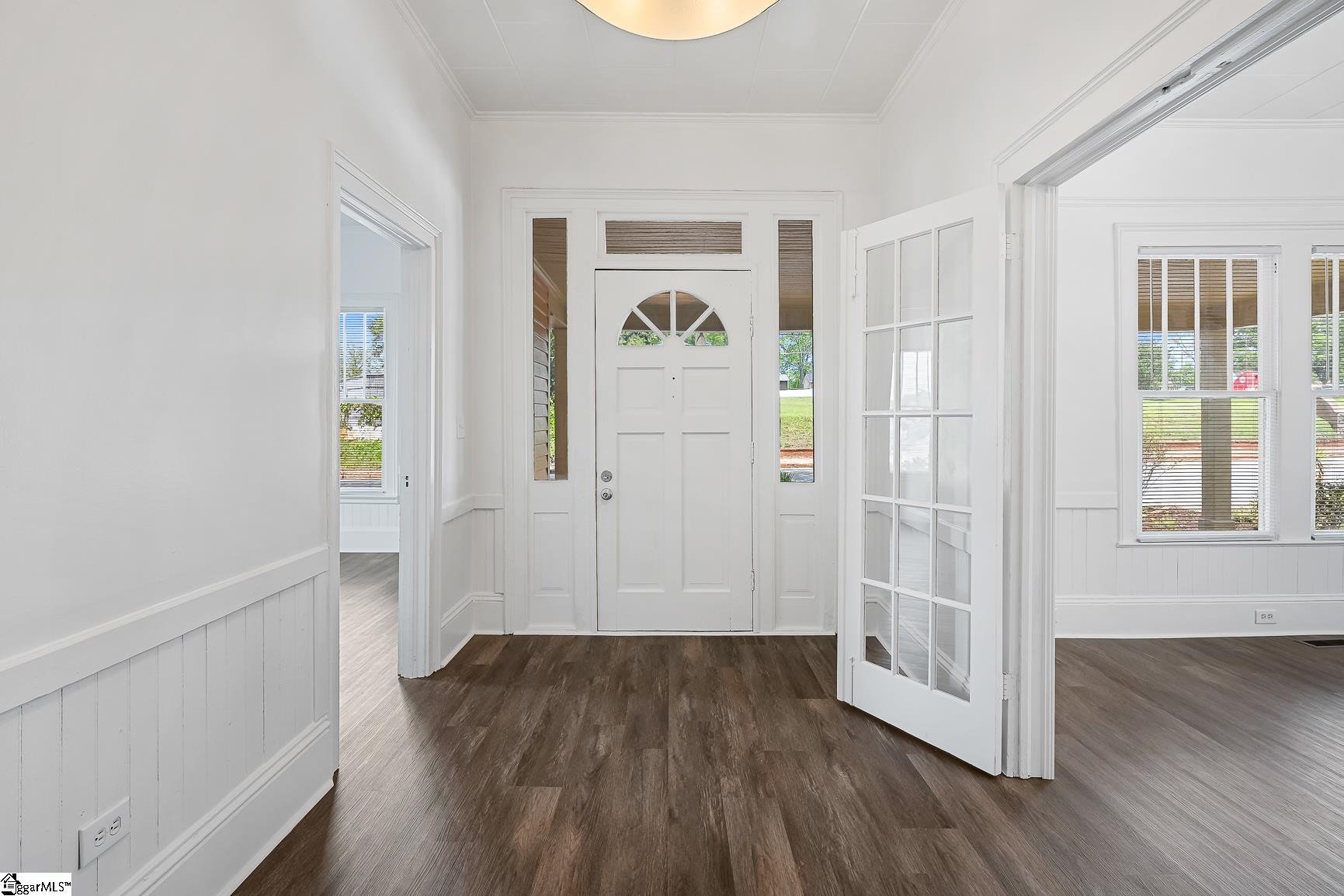 413 West Market Street Anderson, SC 29624 - Photo 5 of 38