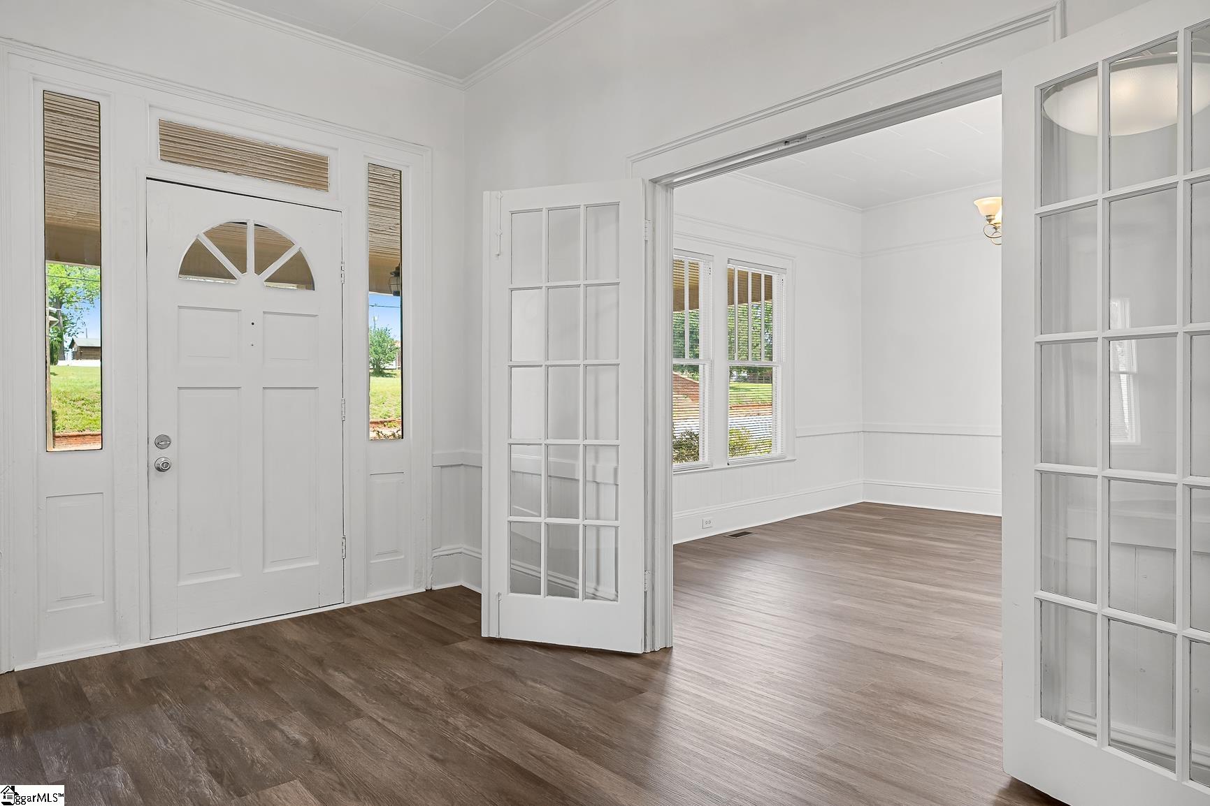 413 West Market Street Anderson, SC 29624 - Photo 6 of 38