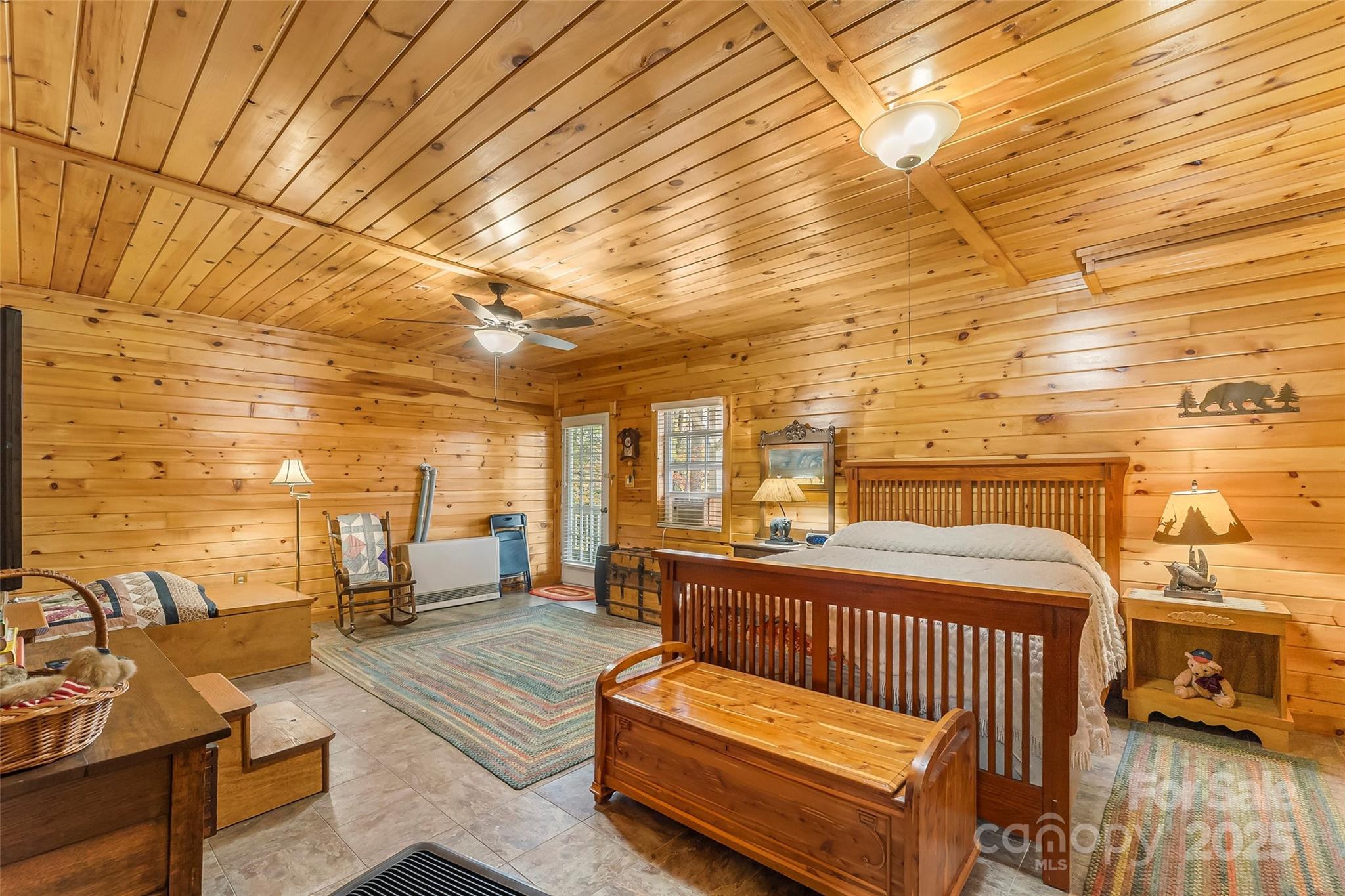 6151 Hemlock Road Newland, NC 28657 - Photo 17 of 43 a balcony with furniture