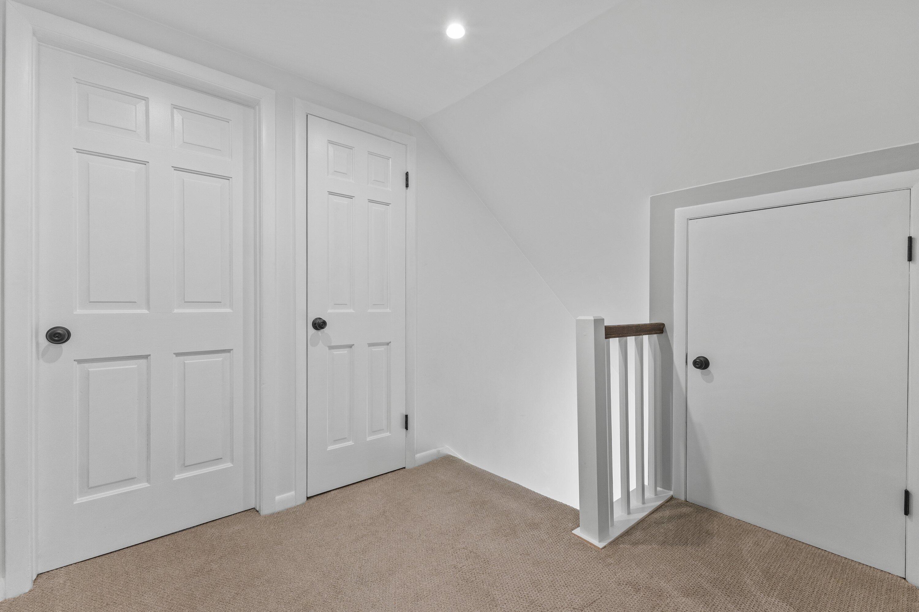 1005 Lone Tree Road Elm Grove, WI 53122 - Photo 24 of 35 upstairs landing