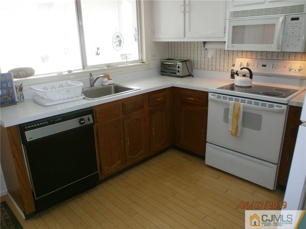 219 A Branch Road Monroe Township, NJ 08831 - Photo 15 of 27 Gallery Image 15