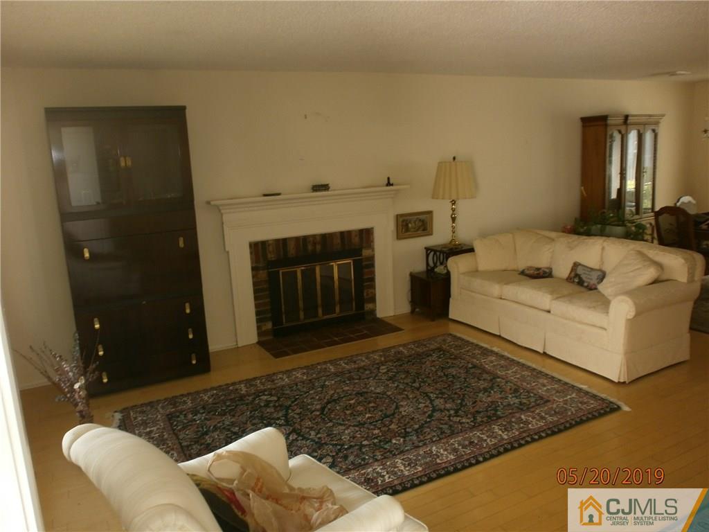 219 A Branch Road Monroe Township, NJ 08831 - Photo 10 of 27 Gallery Image 10