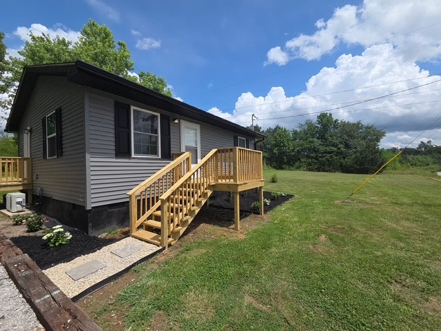 4802 Old Salem Lexie Road Belvidere, TN 37306 - Photo 2 of 16