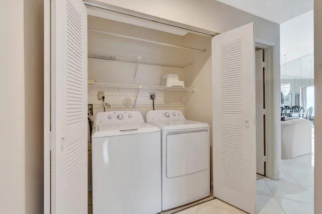 $2,450 | 10592 Tropic Palm Avenue, Unit 202, Boynton Beach, FL 33437