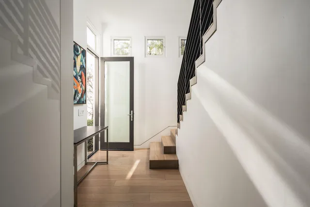 $3,199,000 | 411 East Carrillo Street, Santa Barbara, CA 93101