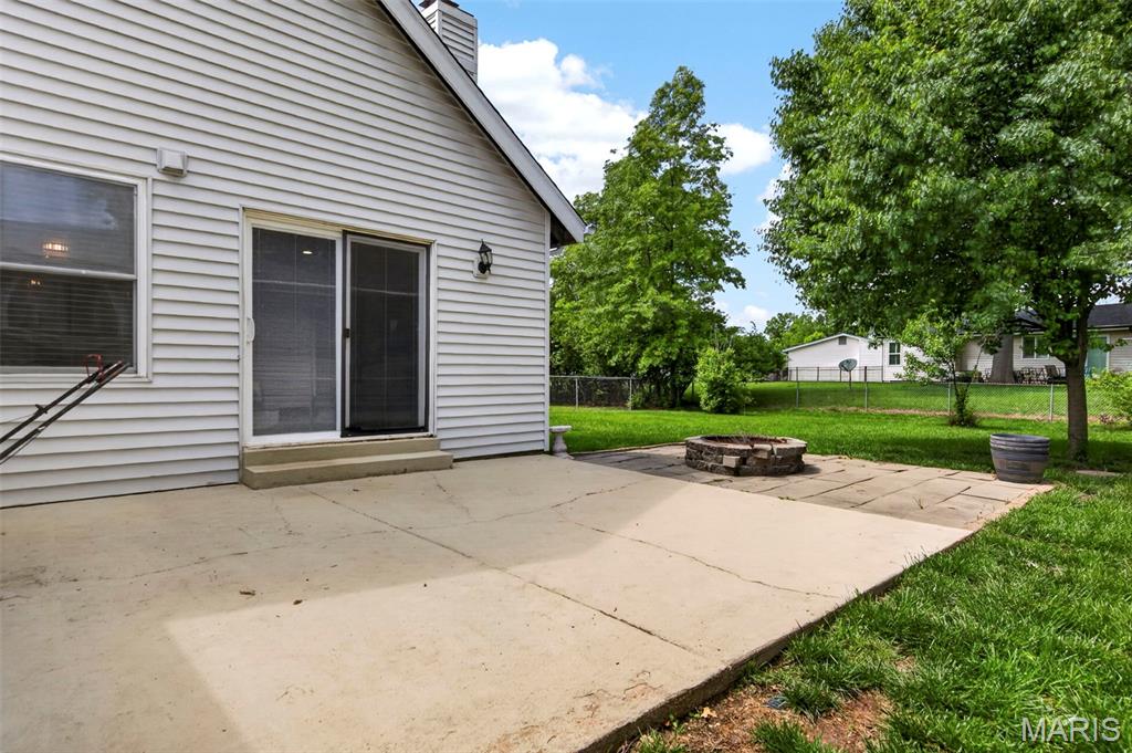 693 Rustic Valley Drive Ballwin, MO 63021 - Photo 35 of 40