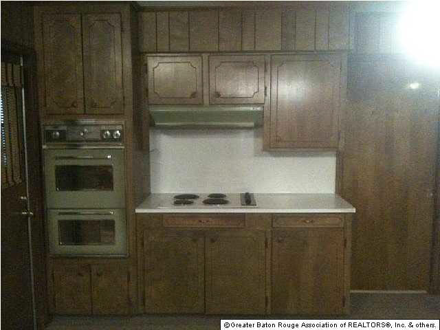 4046 Pasadena Drive Baton Rouge, LA 70814 - Photo 3 of 9 Gallery Image 3
