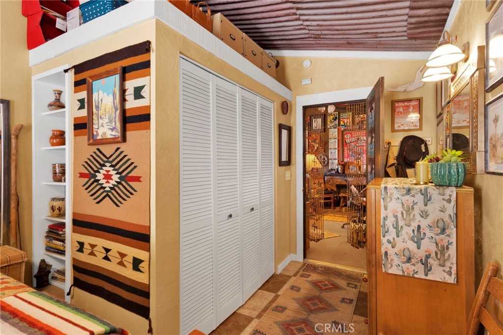 29229 Santa Rosa Road Lucerne Valley, CA 92356 - Photo 49 of 74 a view of an entryway with wooden floor
