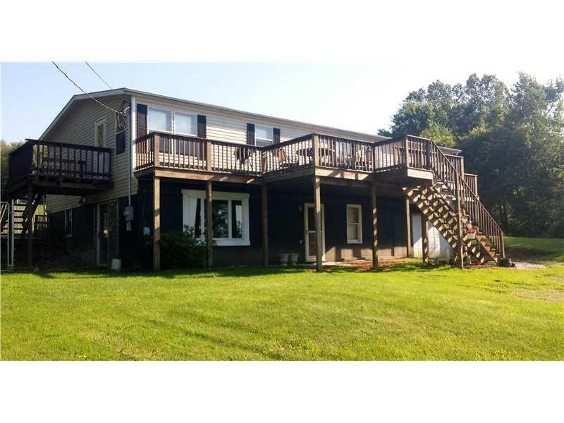 3245 Copper Road New Castle, PA 16101 - Photo 1 of 9 Exterior Front.