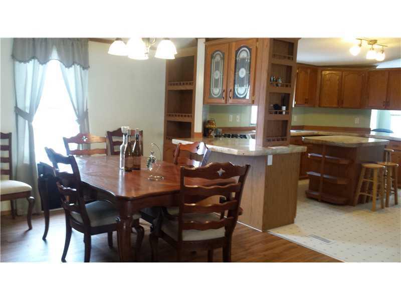 3245 Copper Road New Castle, PA 16101 - Photo 5 of 9 Dining Room.