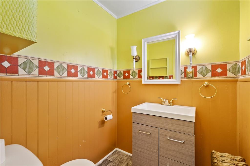 2276 Tilbrook Road Monroeville, PA 15146 - Photo 12 of 27 Gallery Image 12