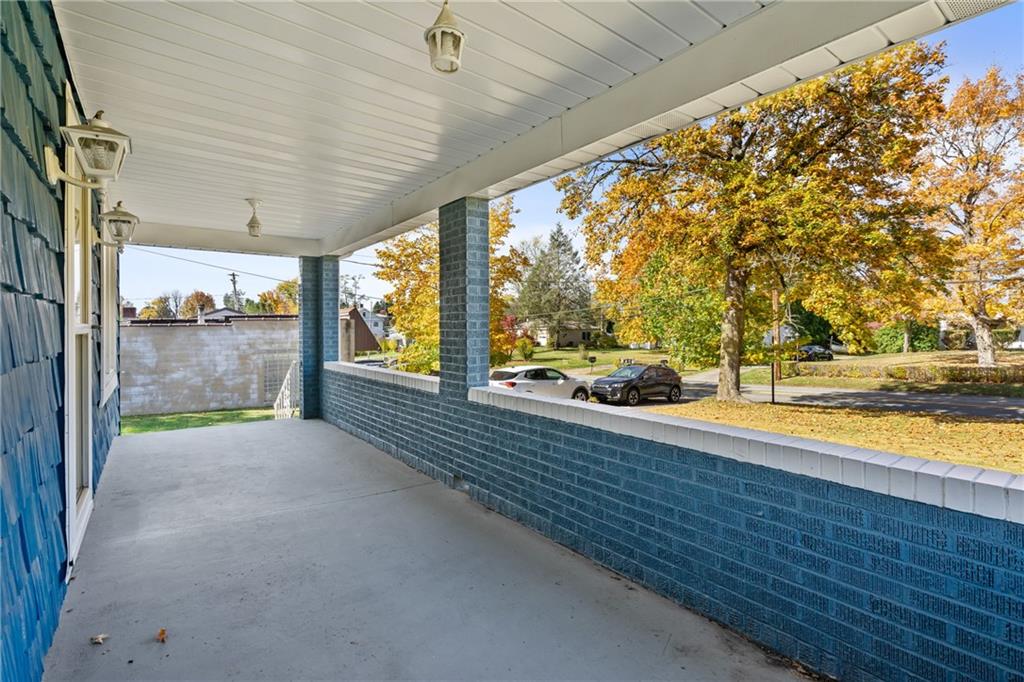 2276 Tilbrook Road Monroeville, PA 15146 - Photo 3 of 27 Gallery Image 3