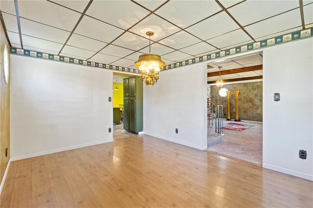 2276 Tilbrook Road Monroeville, PA 15146 - Photo 7 of 27 Gallery Image 7