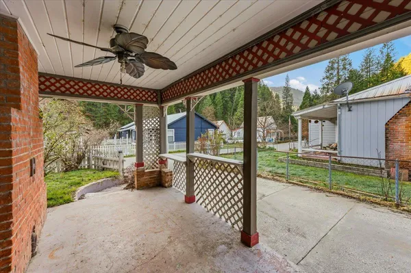$350,000 | 725 Main Street, Downieville, CA 95936