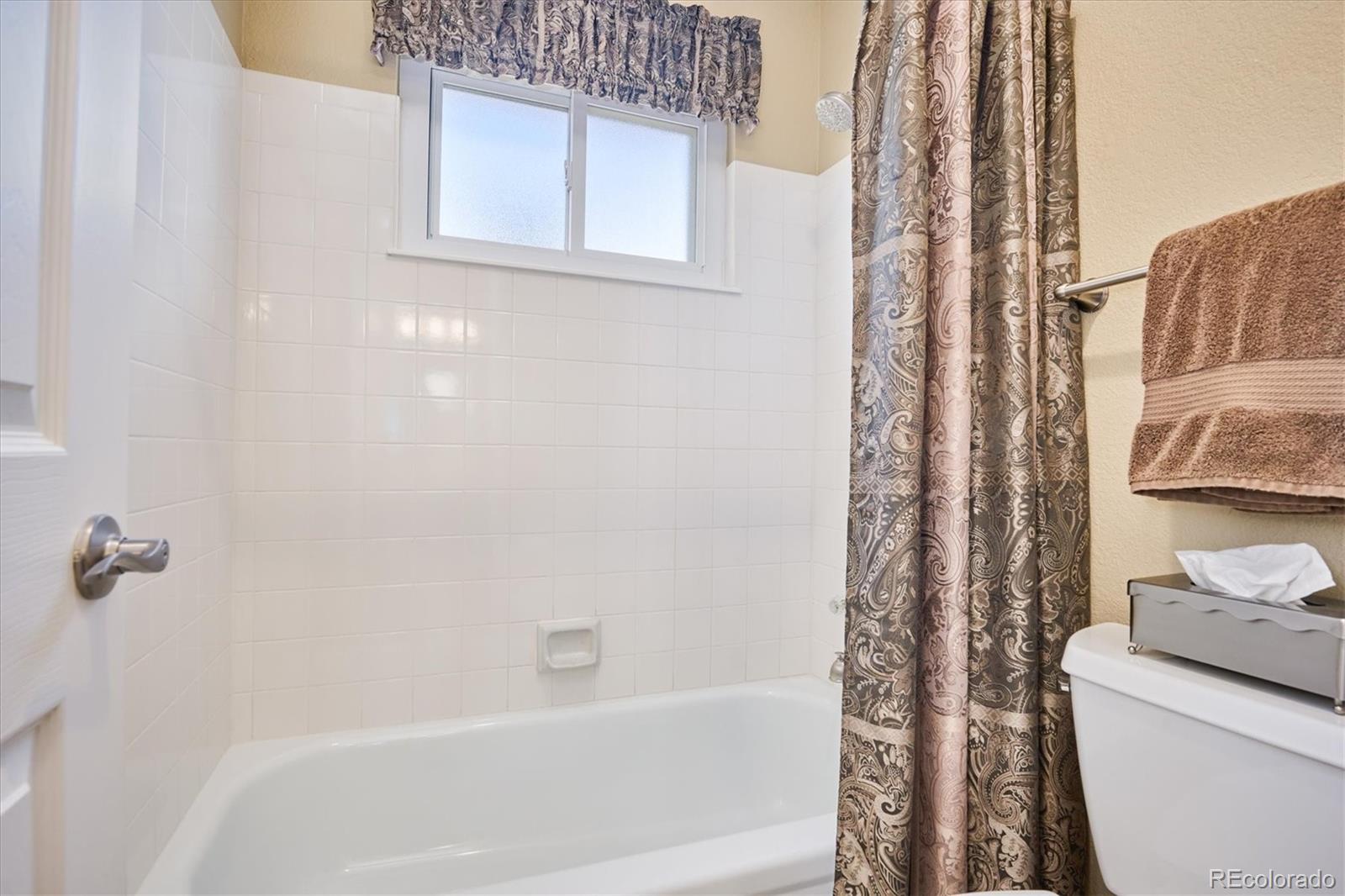 381 Quail Ridge Circle Highlands Ranch, CO 80126 - Photo 26 of 48 Gallery Image 26
