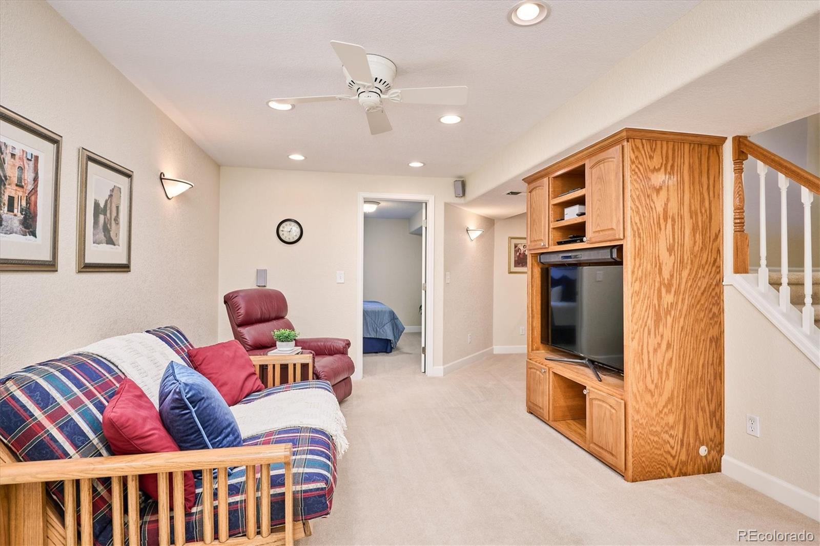 381 Quail Ridge Circle Highlands Ranch, CO 80126 - Photo 27 of 48 Gallery Image 27