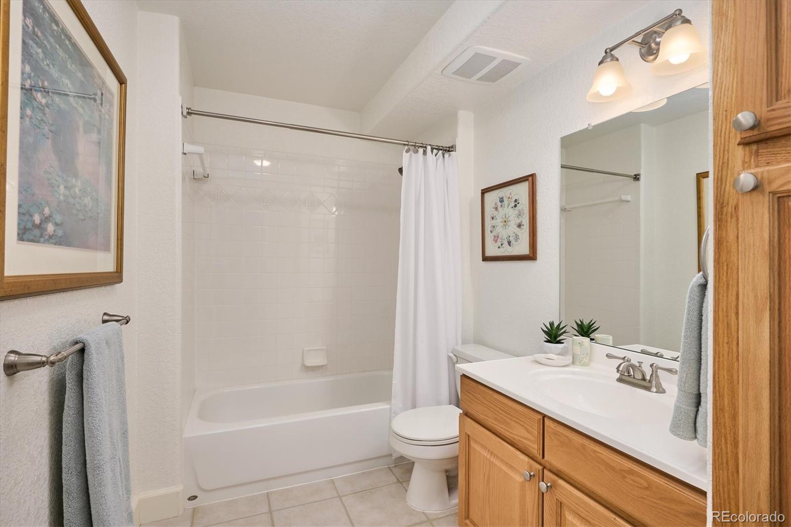 381 Quail Ridge Circle Highlands Ranch, CO 80126 - Photo 33 of 48 Gallery Image 33