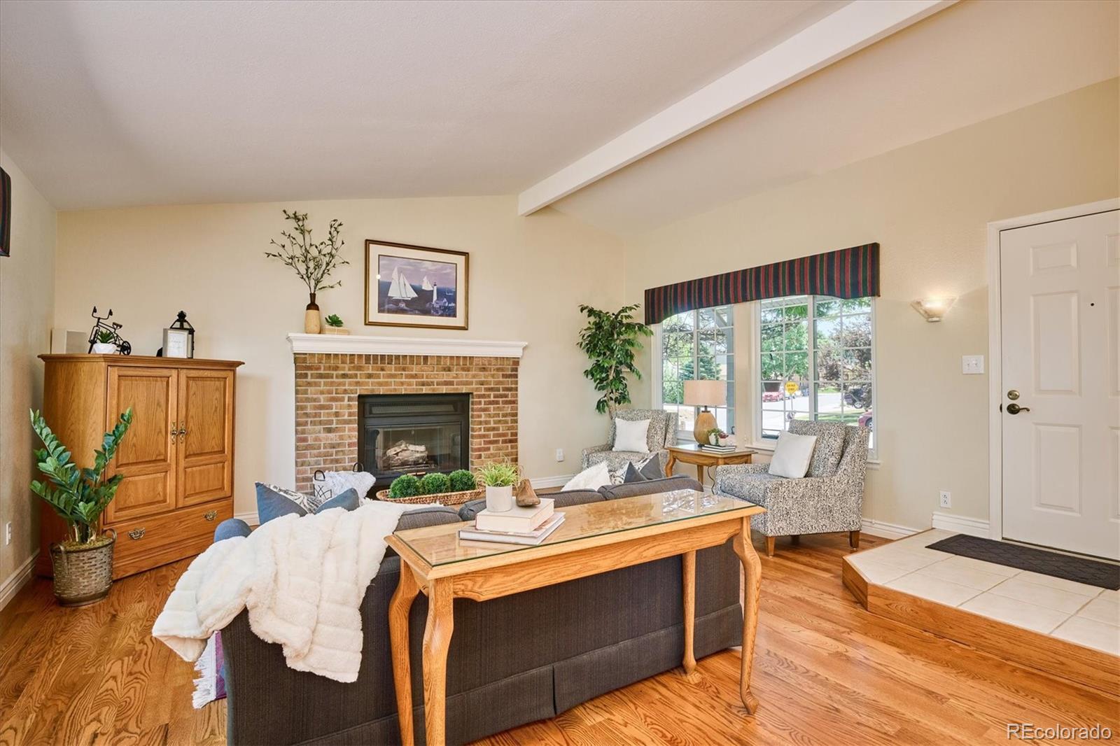 381 Quail Ridge Circle Highlands Ranch, CO 80126 - Photo 7 of 48 Gallery Image 7