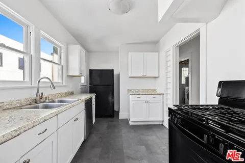 $1,699,000 | 718 North Hoover Street, Los Angeles, CA 90029