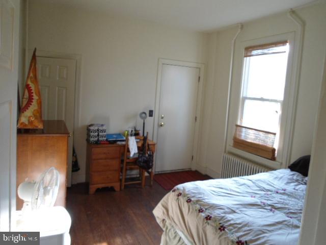 5107 Roland Avenue Baltimore, MD 21210 - Photo 11 of 45 bedrom- 1F