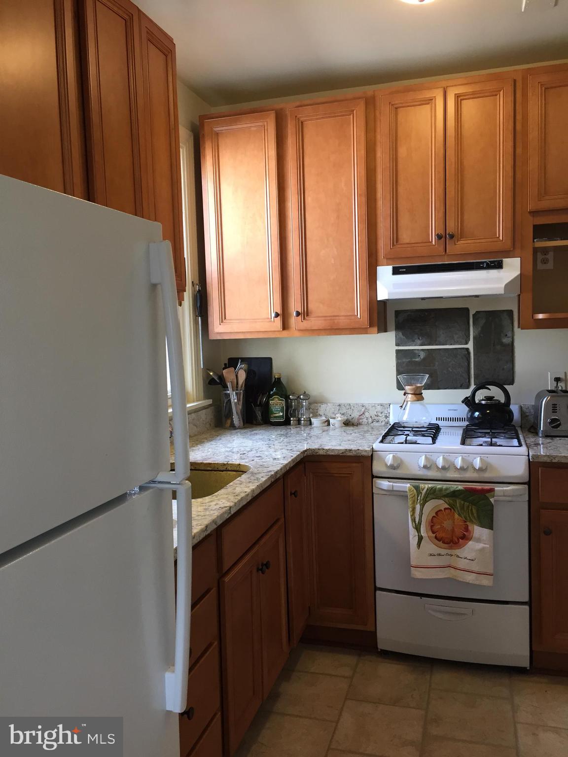 5107 Roland Avenue Baltimore, MD 21210 - Photo 28 of 45 kitchen- 2F