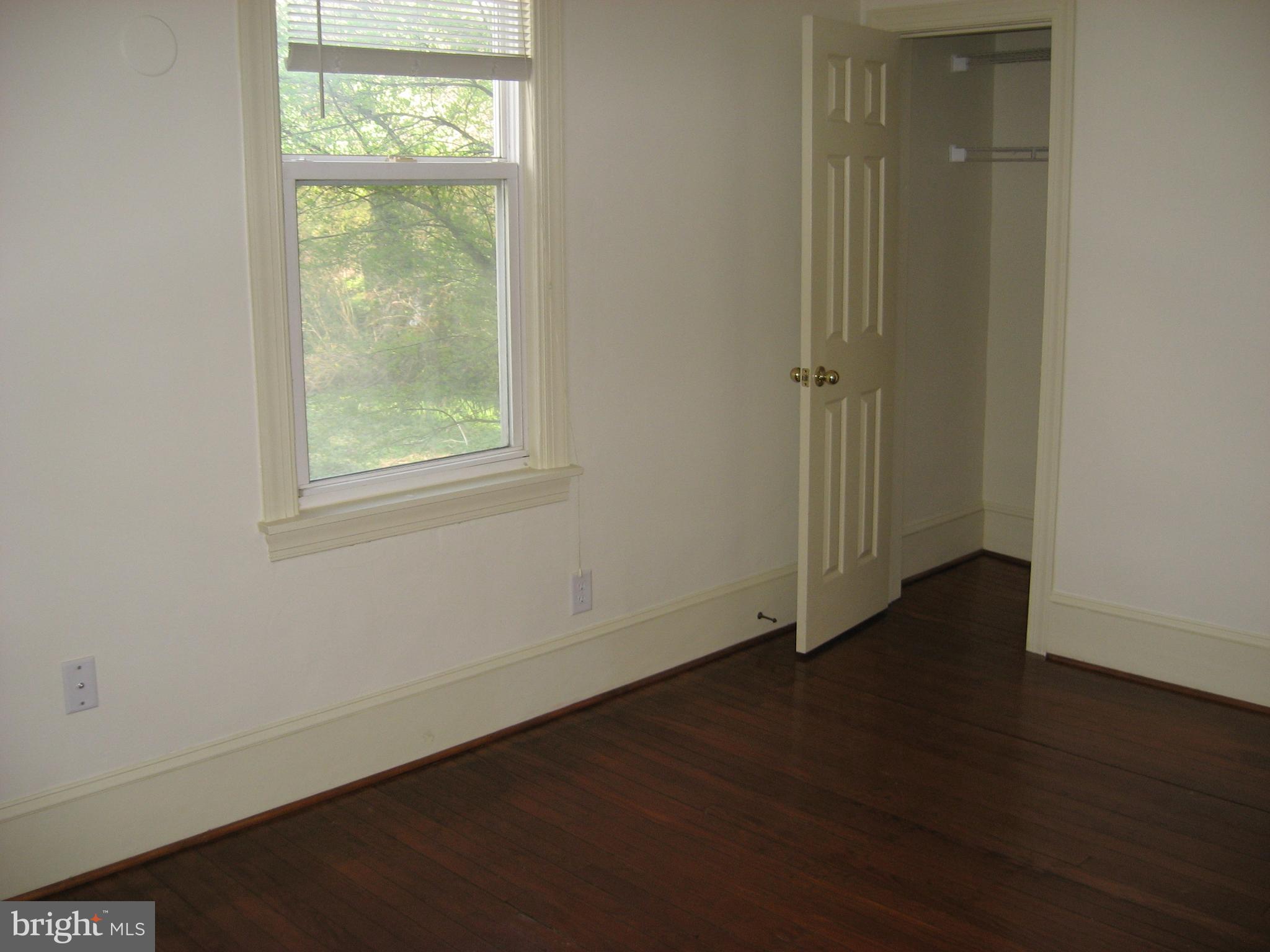 5107 Roland Avenue Baltimore, MD 21210 - Photo 4 of 45 bedroom- 1R