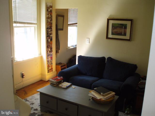 5107 Roland Avenue Baltimore, MD 21210 - Photo 42 of 45 back room- 2R
