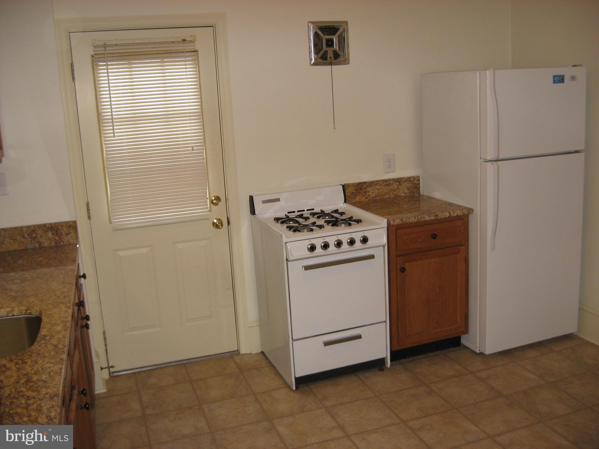 5107 Roland Avenue Baltimore, MD 21210 - Photo 8 of 45 kitchen-1R