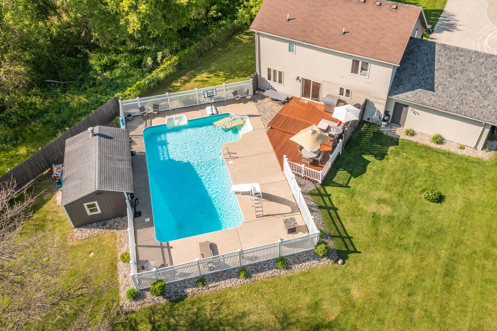 7159 Lobdell Road Linden, MI 48451 - Photo 49 of 54 exteriors_-28