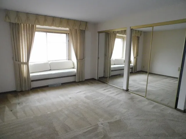 $160,000 | 5624 Cambridge Lane, Unit 3, Mount Pleasant, WI 53406