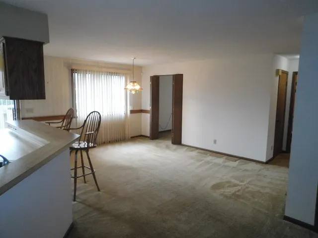 $160,000 | 5624 Cambridge Lane, Unit 3, Mount Pleasant, WI 53406