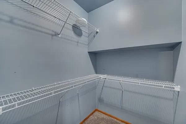 $298,900 | 7920 Trinity Circle, Unit 4SW, Tinley Park, IL 60487