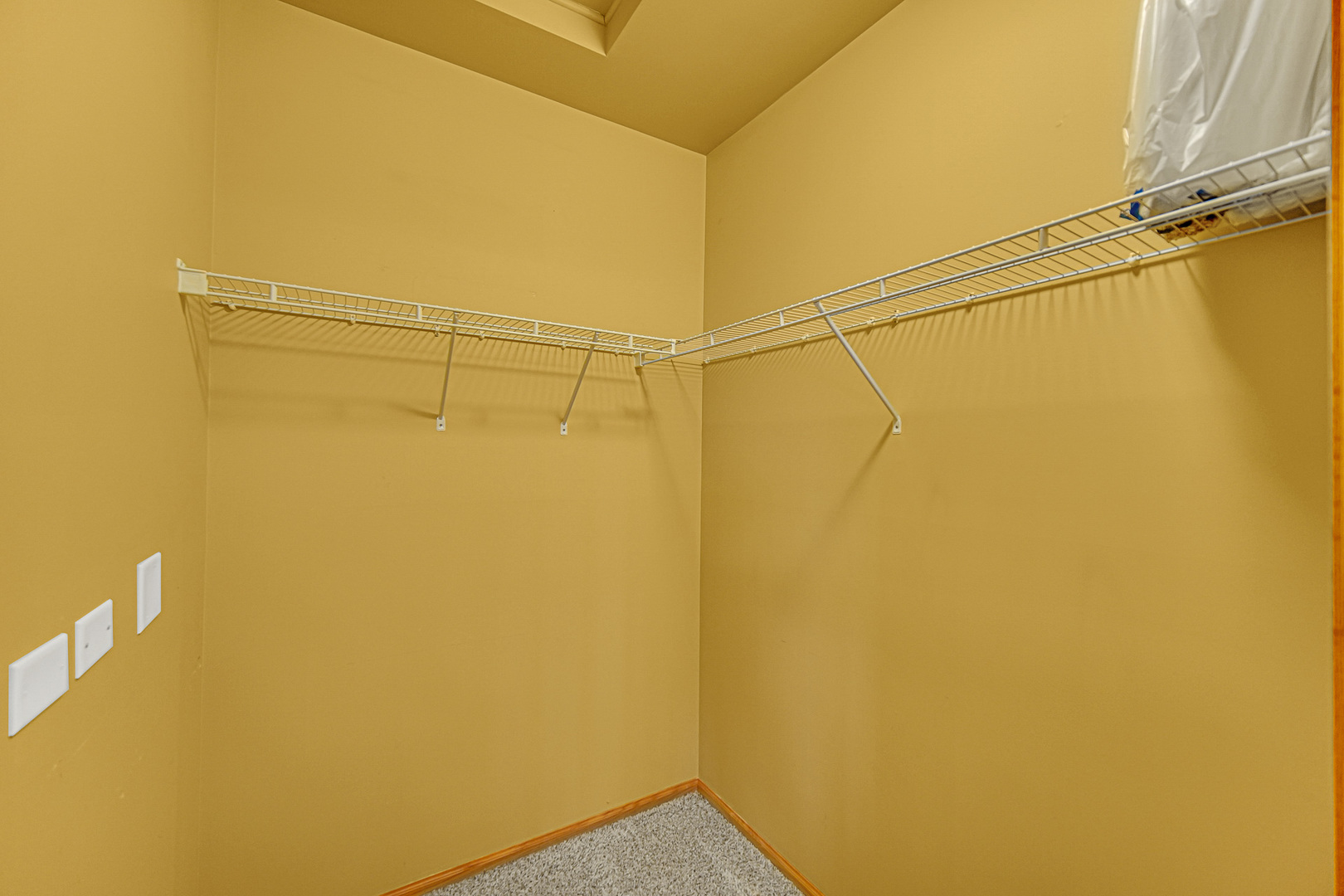 7920 Trinity Circle, Unit 4SW Tinley Park, IL 60487 - Photo 23 of 30 a view of a small space