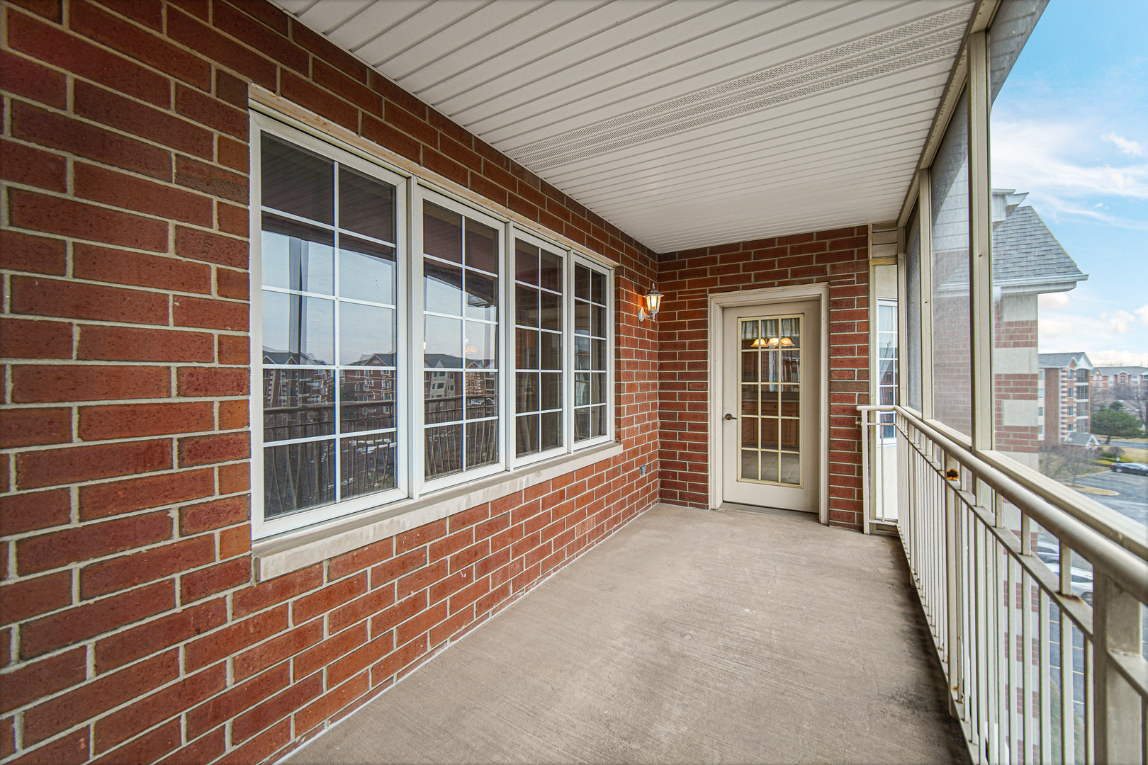 7920 Trinity Circle, Unit 4SW Tinley Park, IL 60487 - Photo 26 of 30 a view of front door