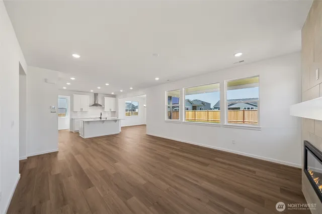 $824,990 | 940 Lucas Avenue, Unit 22, Buckley, WA 98321