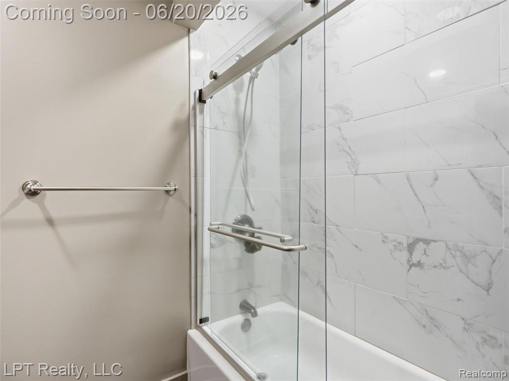 3700 Napier Road Canton, MI 48187 - Photo 17 of 27