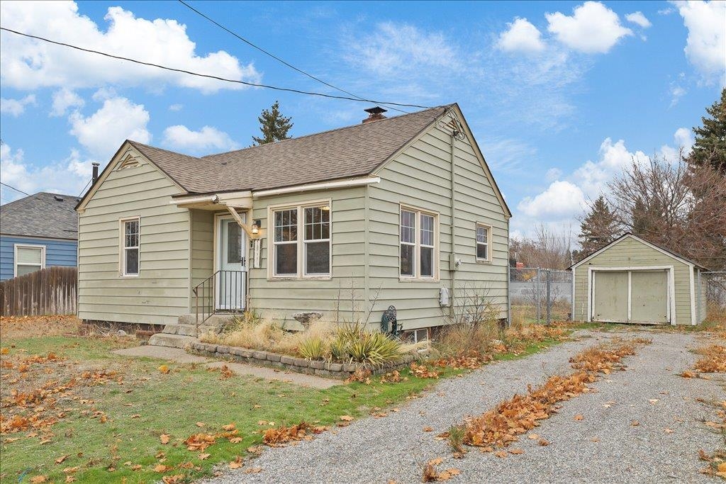 10309 East Springfield Avenue Spokane Valley, WA 99206 - Photo 3 of 24 Gallery Image 3