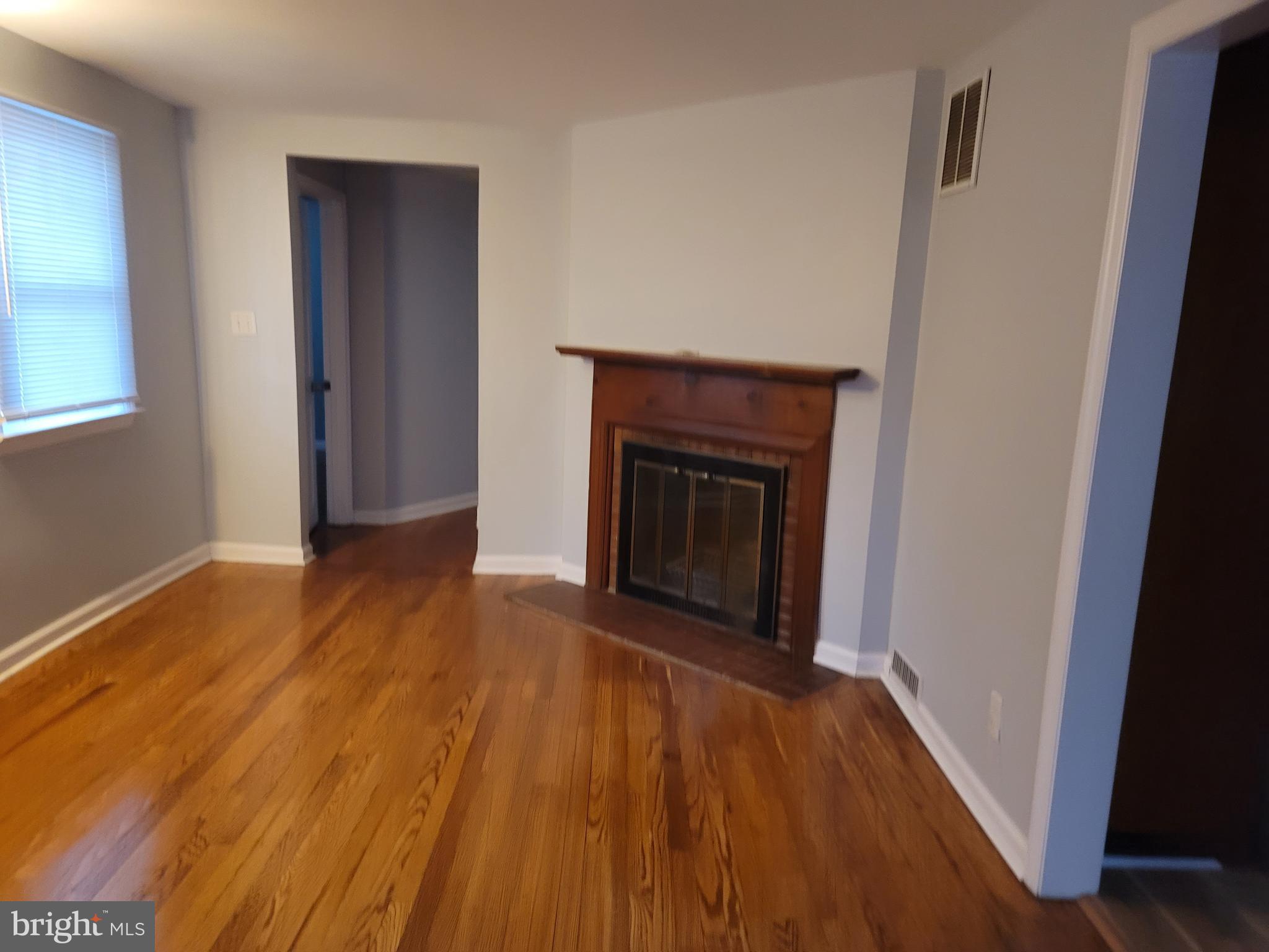 7717 Schelhorn Road Alexandria, VA 22306 - Photo 13 of 24 Gallery Image 13