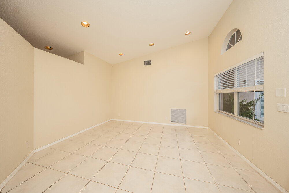 Undisclosed Address Boca Raton, FL 33428 - Photo 4 of 16 05-LivingRoom_20260830230343-lg