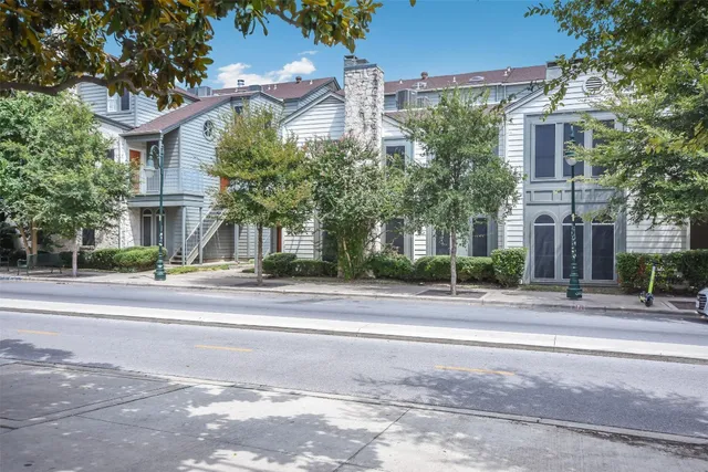 $2,950 | 2529 Rio Grande Street, Unit 85, Austin, TX 78705