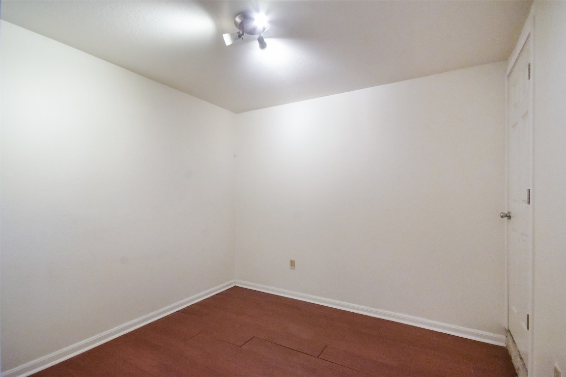 2529 Rio Grande Street, Unit 85 Austin, TX 78705 - Photo 6 of 31 a view of an empty room