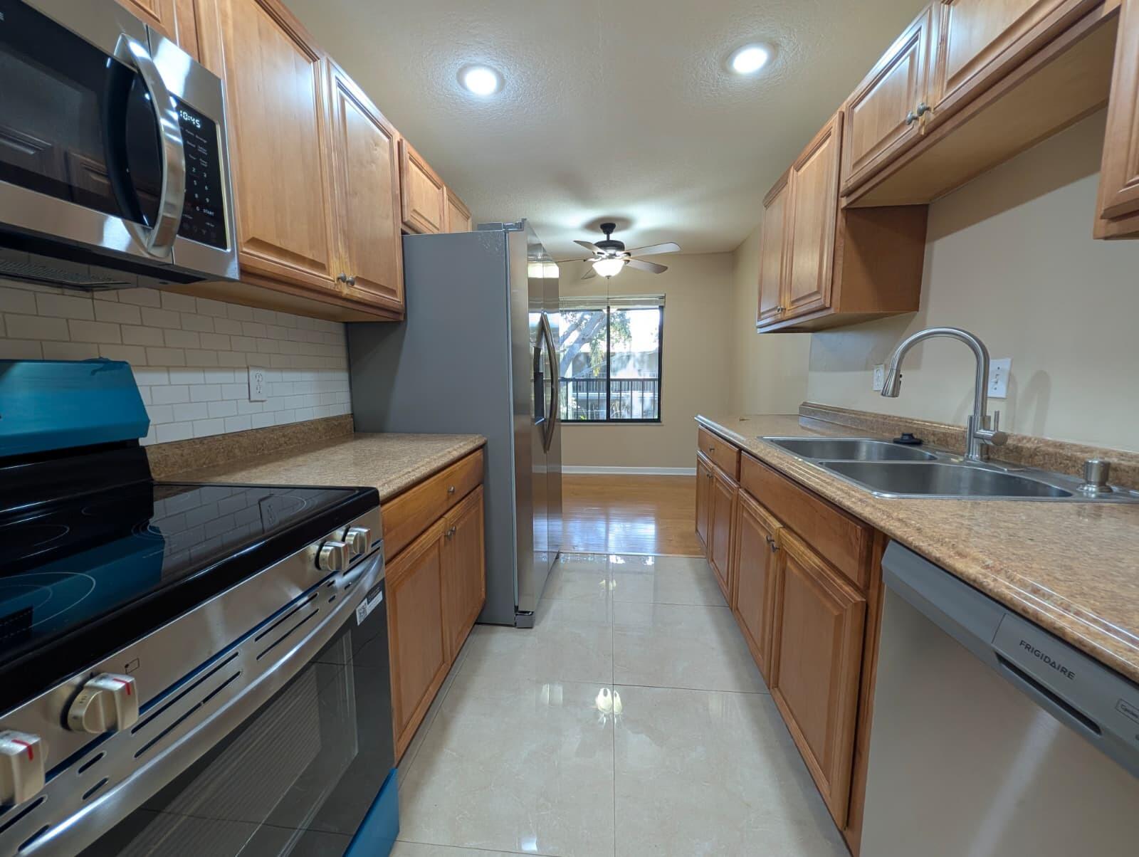 150 Pineview Road, Unit E6 Jupiter, FL 33469 - Photo 16 of 23 WhatsApp Image 2026-05-21 at 10.11.30 AM
