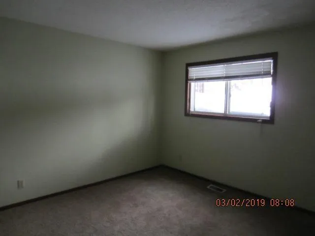 $1,950 | 2323 West Territorial Road, St. Paul, MN 55114