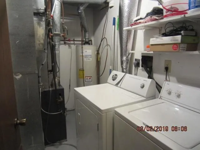 $1,950 | 2323 West Territorial Road, St. Paul, MN 55114