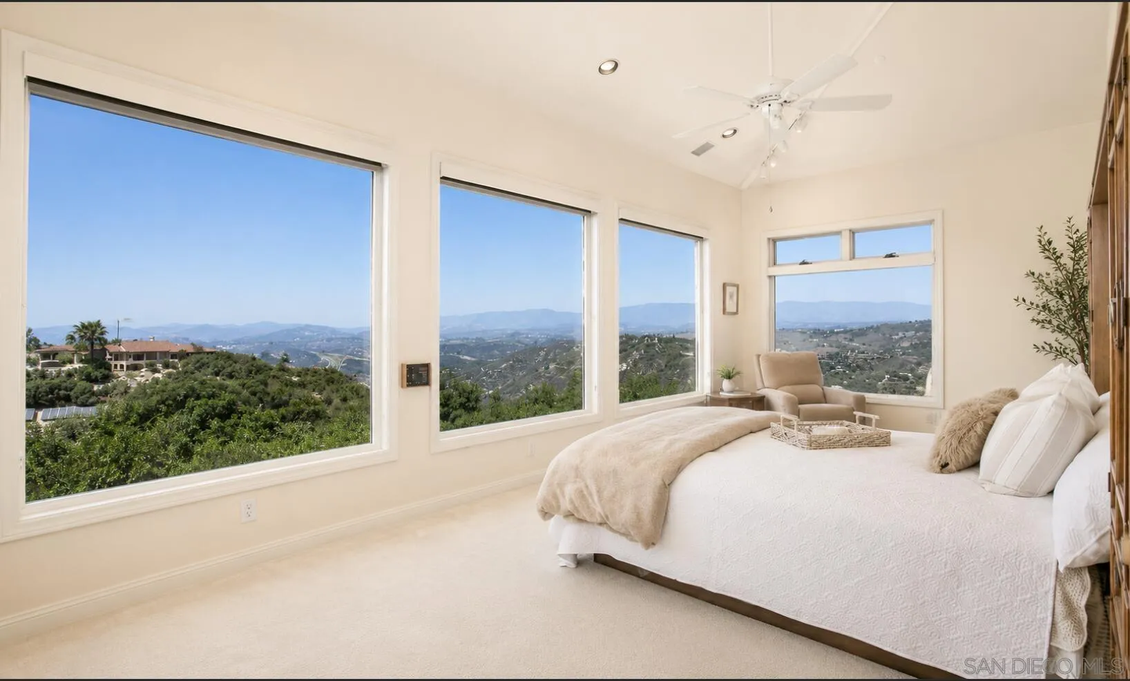 1629 Wild Acres Road Vista, CA 92084 - Photo 4 of 30
